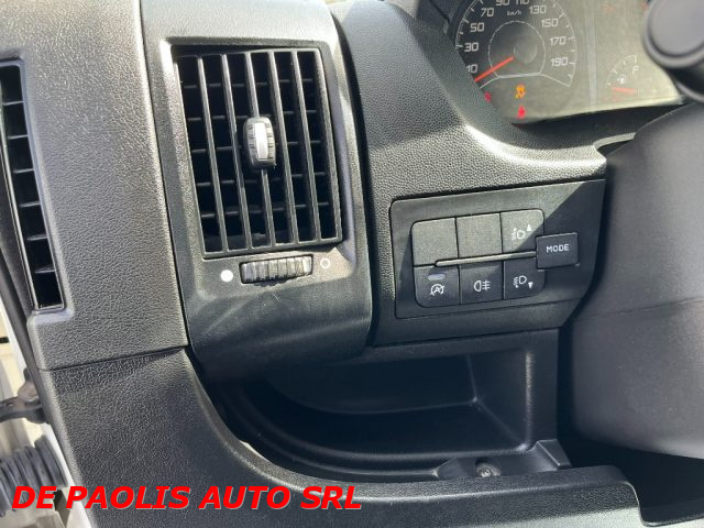 PEUGEOT Boxer usata, con Climatizzatore