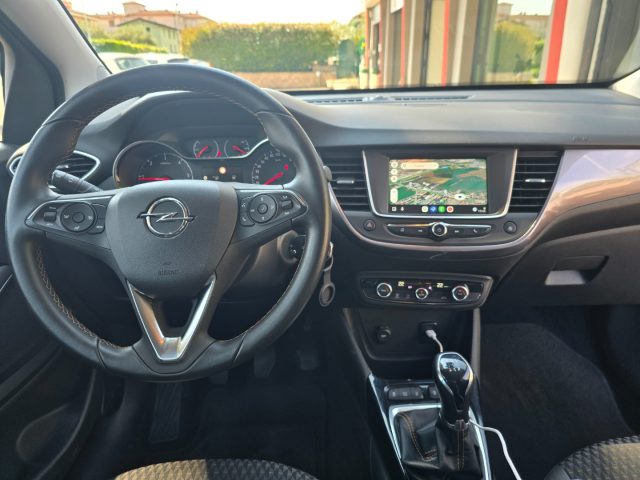 OPEL Crossland X usata, con Volante in pelle