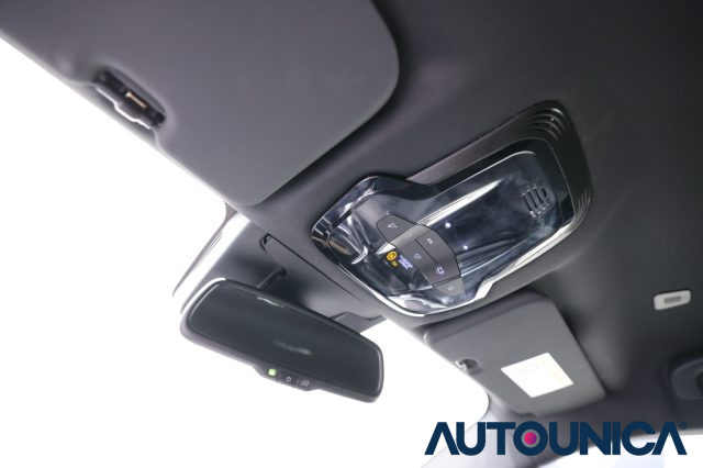 ALFA ROMEO Stelvio usata, con Specchietti laterali elettrici