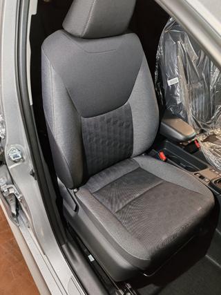 TOYOTA Yaris usata, con Touch screen