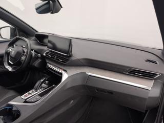 PEUGEOT 3008 usata, con Isofix