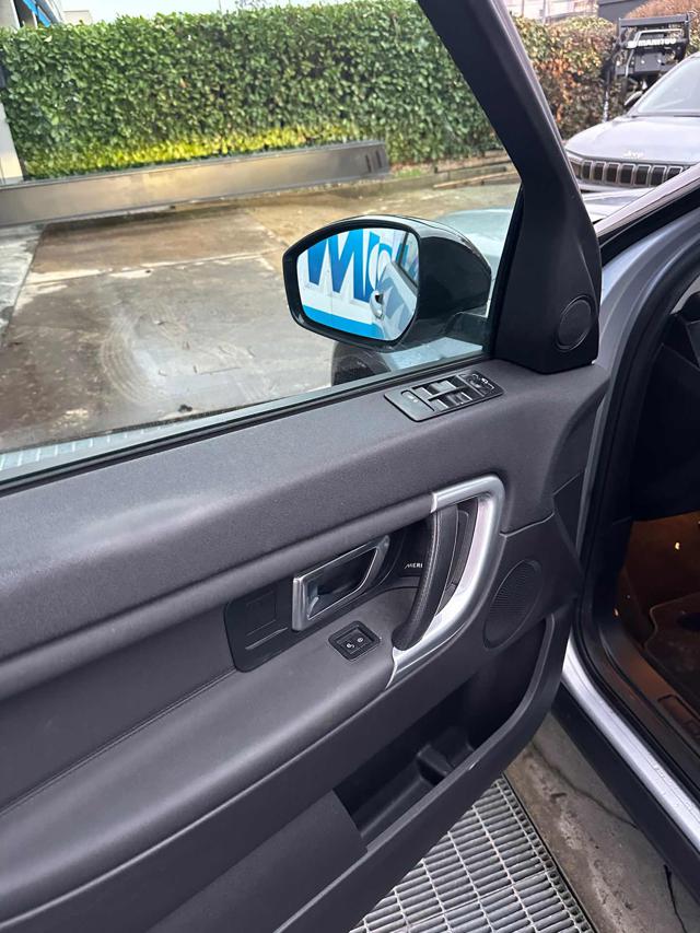 LAND ROVER Discovery Sport usata, con Boardcomputer