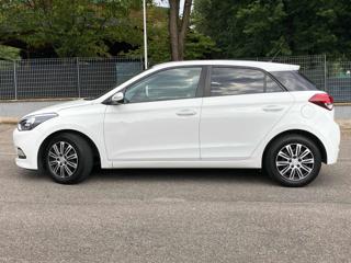 HYUNDAI i20 usata, con Alzacristalli elettrici