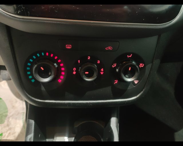 FIAT Punto Evo usata 9