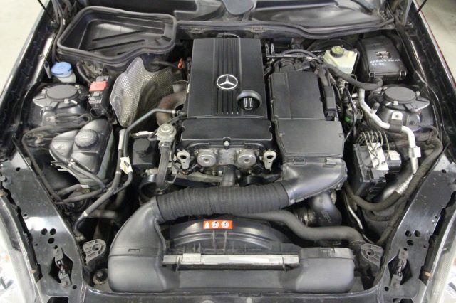 MERCEDES-BENZ SLK 200 usata, con Fendinebbia