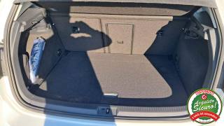 VOLKSWAGEN Golf usata, con Boardcomputer