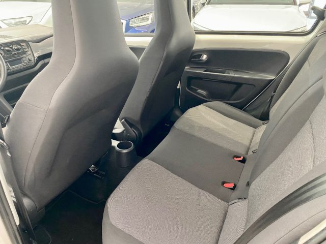 VOLKSWAGEN up! usata, con ESP