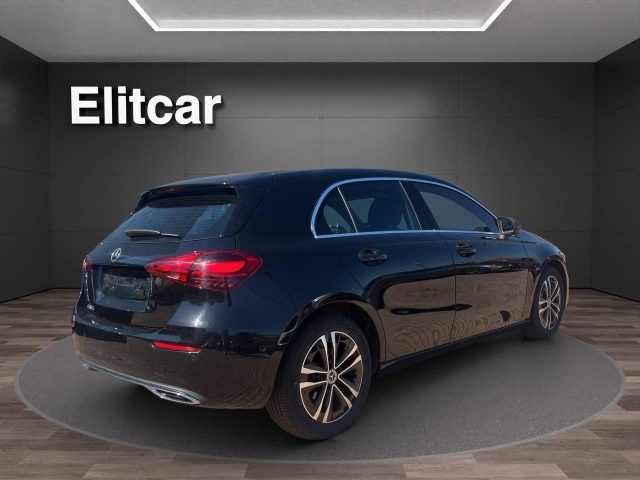 MERCEDES-BENZ A 180 usata, con Cerchi in lega