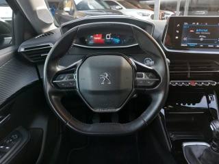 PEUGEOT 208 usata, con USB