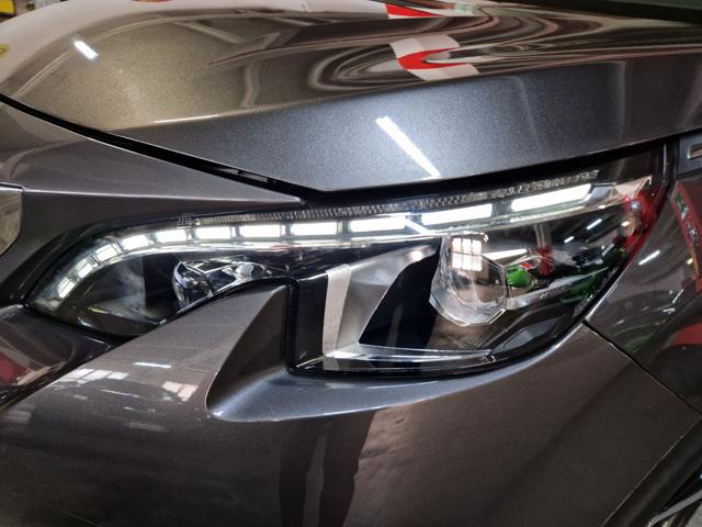 PEUGEOT 5008 usata, con Vetri oscurati