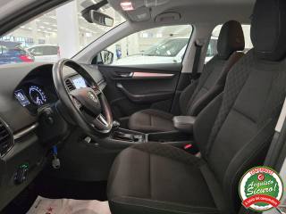 SKODA Karoq usata, con Sensori di parcheggio posteriori