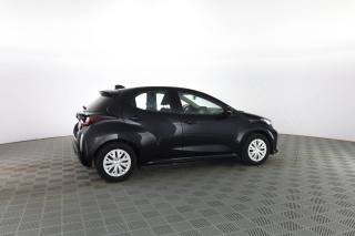 TOYOTA Yaris usata 6