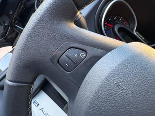 RENAULT Trafic usata, con USB