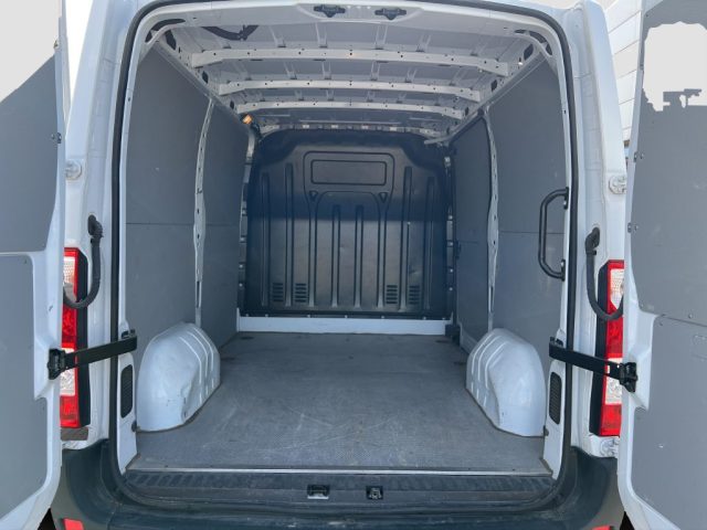 RENAULT Master usata 9