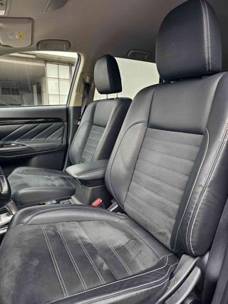 MITSUBISHI Outlander usata, con Controllo trazione