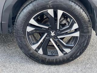 PEUGEOT 2008 usata, con Airbag testa