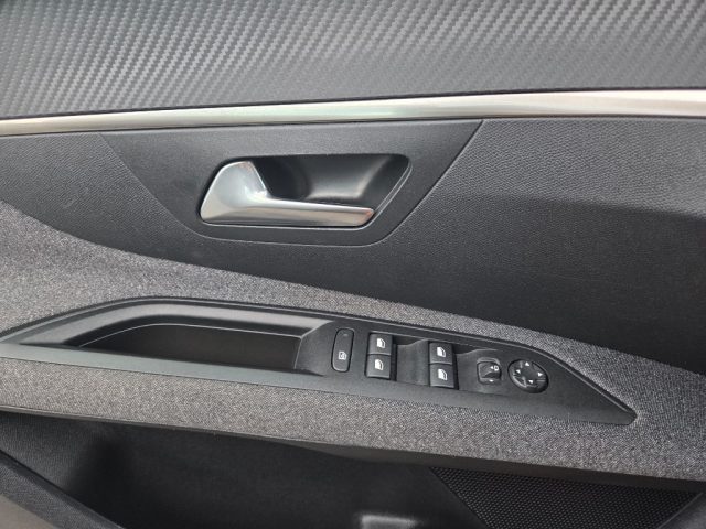 PEUGEOT 3008 usata, con Filtro antiparticolato