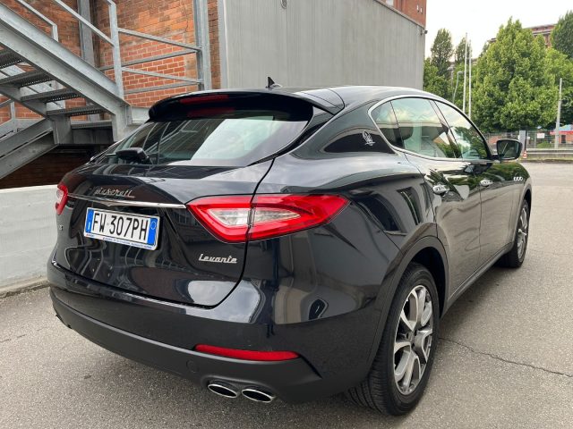 MASERATI Levante usata, con Chiusura centralizzata