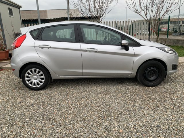 FORD Fiesta usata, con Alzacristalli elettrici