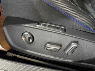 VOLKSWAGEN Golf usata, con Interni in pelle