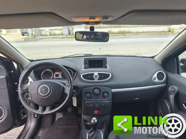 RENAULT Clio usata, con Controllo trazione