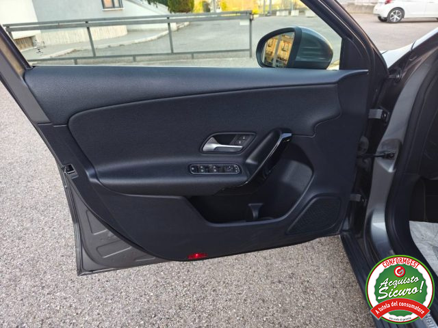 MERCEDES-BENZ A 180 usata, con Boardcomputer