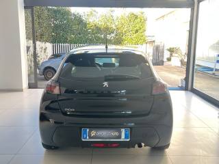 PEUGEOT 208 usata, con Alzacristalli elettrici