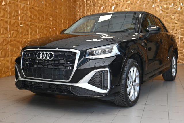 AUDI Q2 usata 160