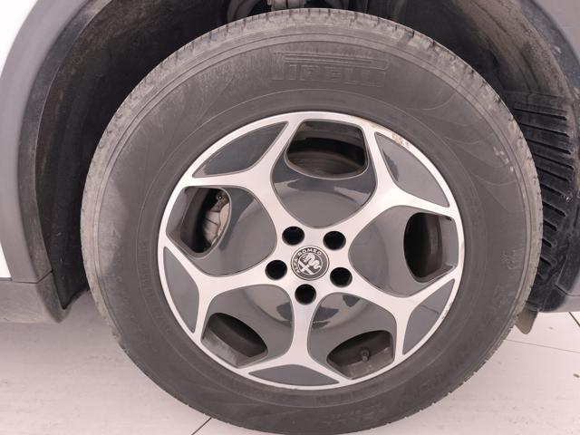 ALFA ROMEO Stelvio usata, con Sensore di pioggia