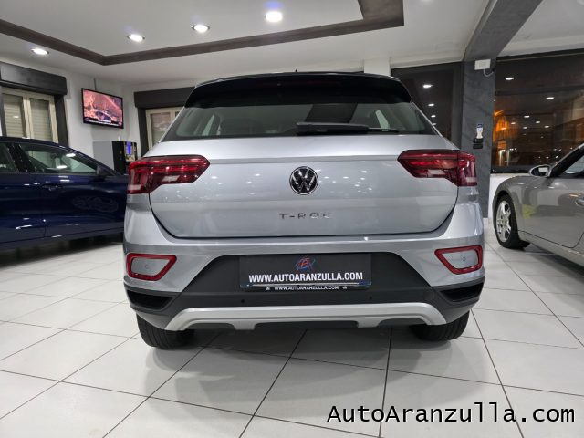 VOLKSWAGEN T-Roc usata, con Alzacristalli elettrici