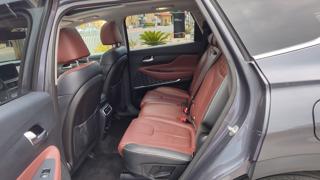 HYUNDAI Santa Fe usata, con Autoradio