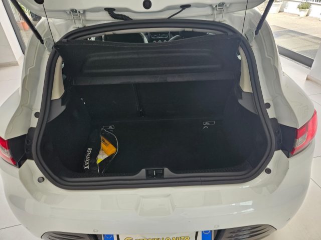 RENAULT Clio usata, con Controllo trazione