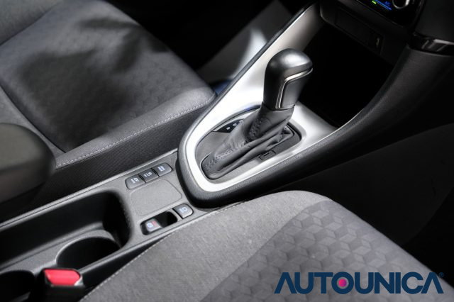 TOYOTA Yaris usata 55