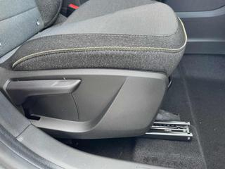 RENAULT Captur usata, con Sensori di parcheggio posteriori