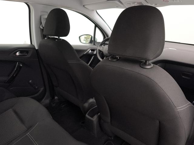 PEUGEOT 208 usata, con Specchietti laterali elettrici