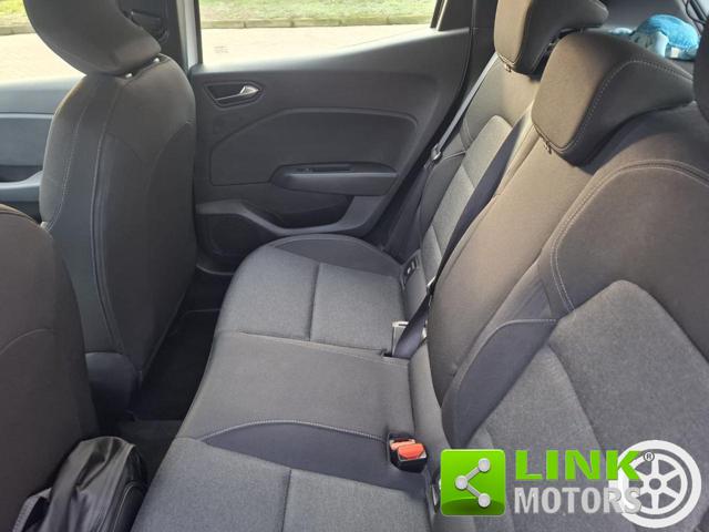 RENAULT Clio usata, con Specchietti laterali elettrici