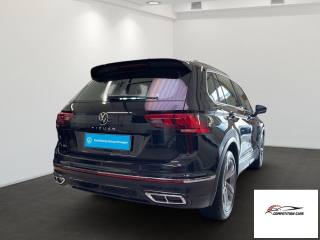 VOLKSWAGEN Tiguan usata, con Airbag laterali