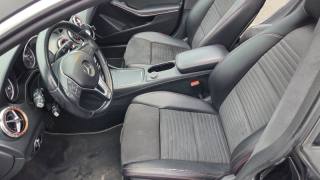 MERCEDES-BENZ CLA 220 usata, con Tettuccio apribile