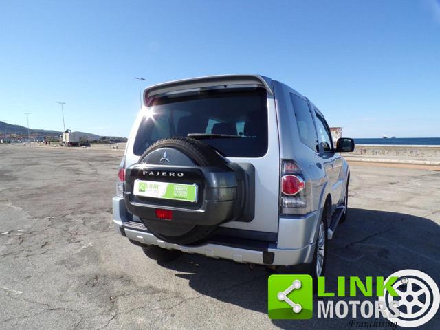 MITSUBISHI Pajero usata, con Cerchi in lega