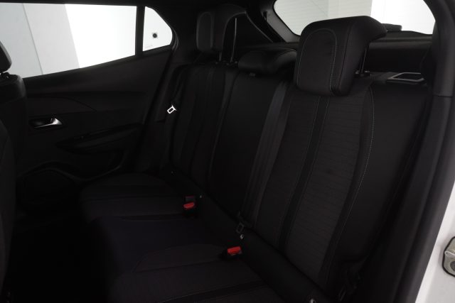 PEUGEOT 2008 usata 10