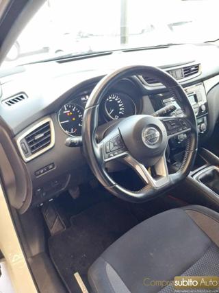 NISSAN Qashqai usata, con Sedile posteriore sdoppiato