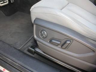 AUDI Q5 usata, con Sensori di parcheggio posteriori