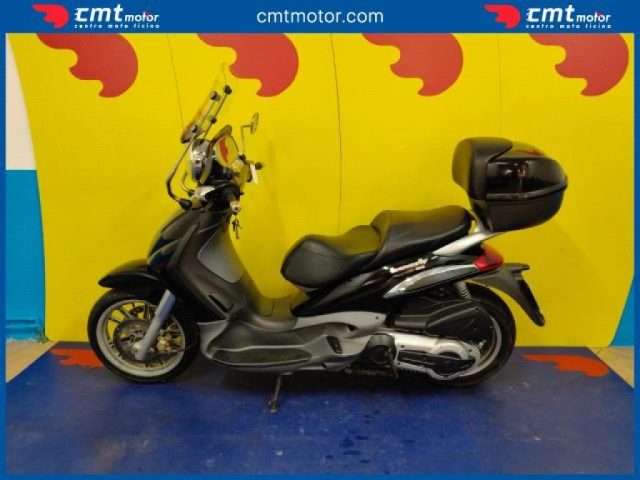 PIAGGIO Beverly 500 usata 2