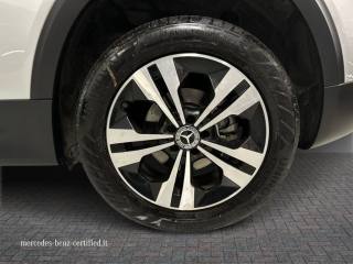 MERCEDES-BENZ GLB 200 usata, con Sistema di navigazione