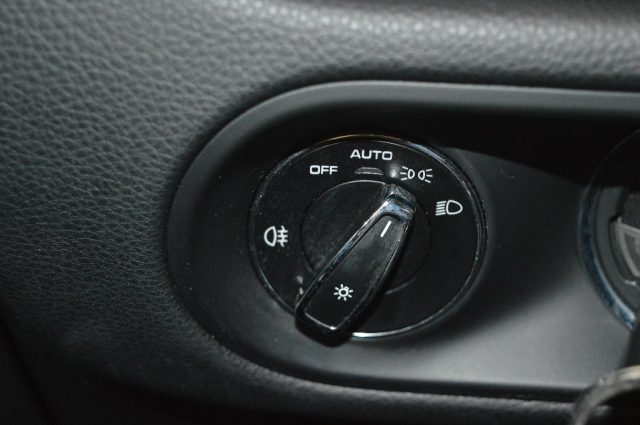 PORSCHE Macan usata, con Controllo vocale