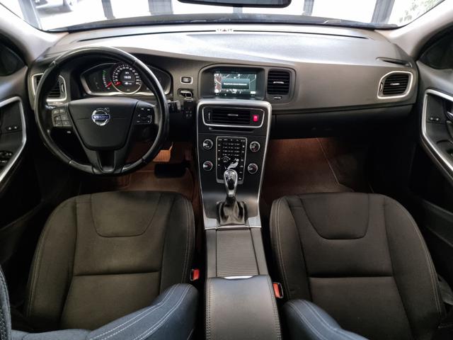 VOLVO V60 Cross Country usata, con Climatizzatore