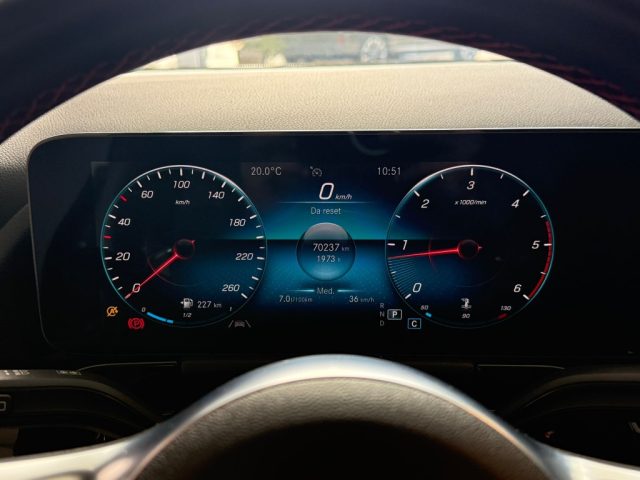 MERCEDES-BENZ GLA 200 usata, con Sensore di pioggia