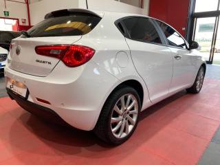 ALFA ROMEO Giulietta usata, con Airbag Passeggero