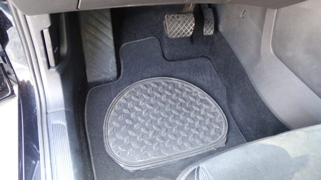 VOLKSWAGEN T-Roc usata 68