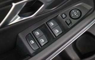 BMW 318 usata, con Touch screen